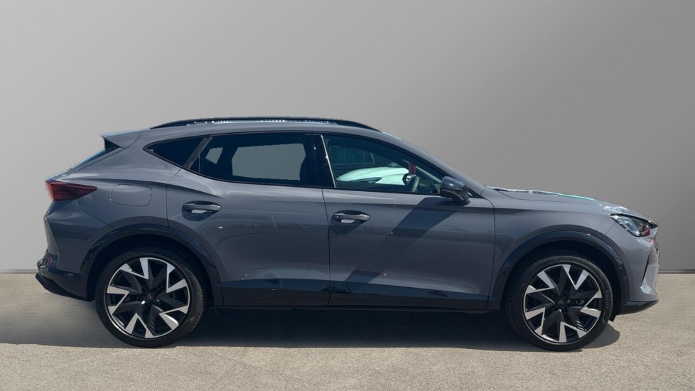CUPRA Formentor 1.5 eHybrid 204 V2 5dr DSG Estate - Image 5