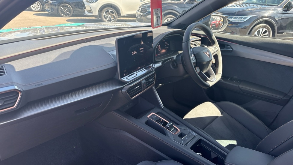 CUPRA Formentor 1.5 eHybrid 204 V2 5dr DSG Estate - Image 9