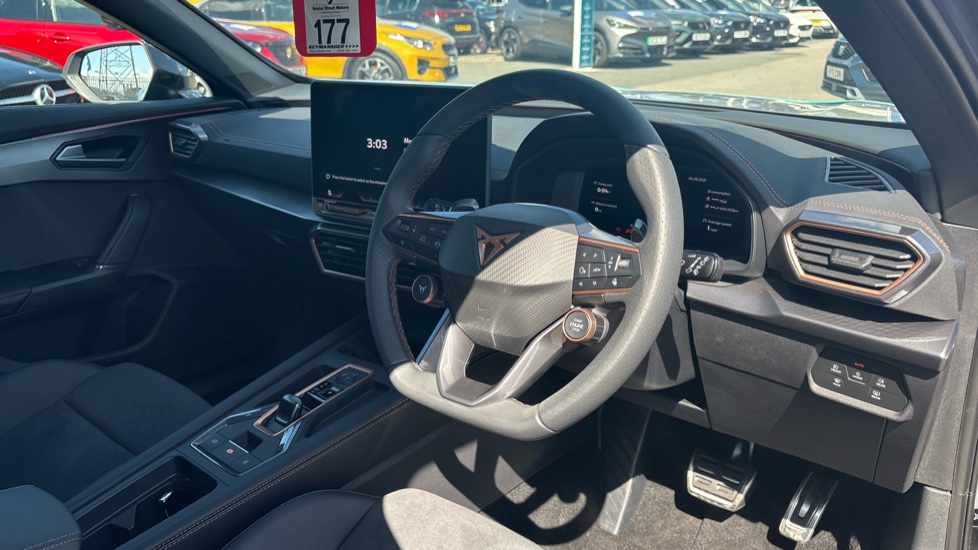 CUPRA Formentor 1.5 eHybrid 204 V2 5dr DSG Estate - Image 11