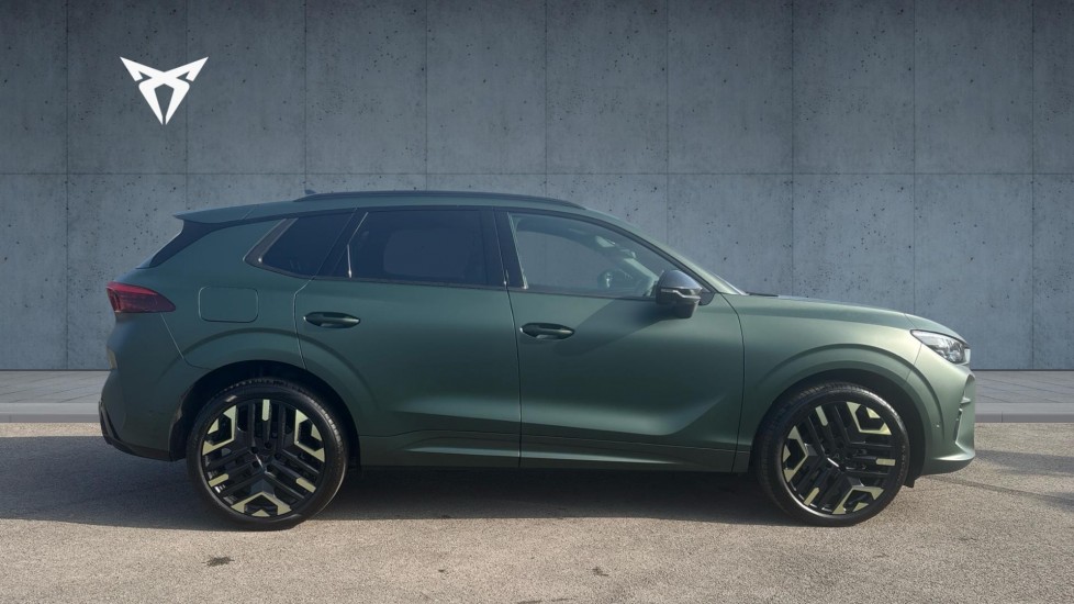 CUPRA Terramar 1.5 eTSI 150 Tribe Edition 5dr DSG Petrol Hatchback - Image 4