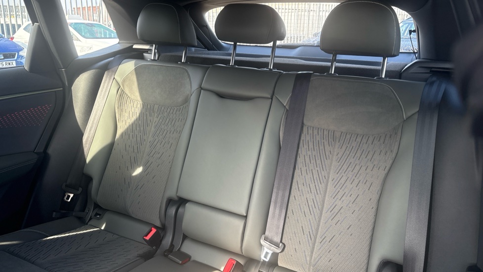 CUPRA Terramar 1.5 eTSI 150 Tribe Edition 5dr DSG Petrol Hatchback - Image 16
