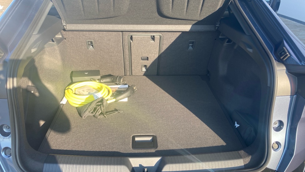 CUPRA Tavascan 210kW V2 77kWh 5dr Auto [Winter Pack] Electric Estate - Image 20
