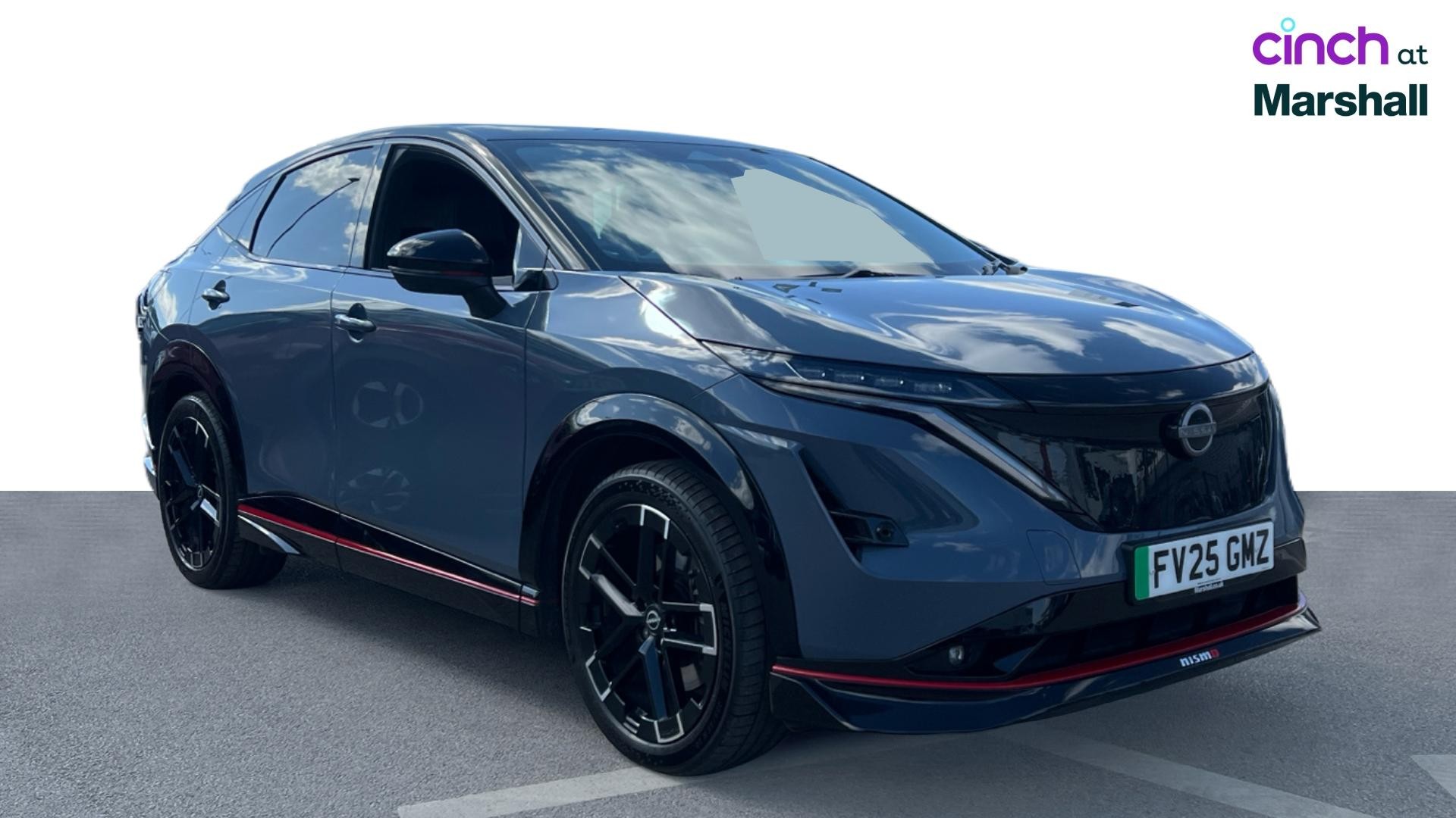 Nissan Ariya listing photo