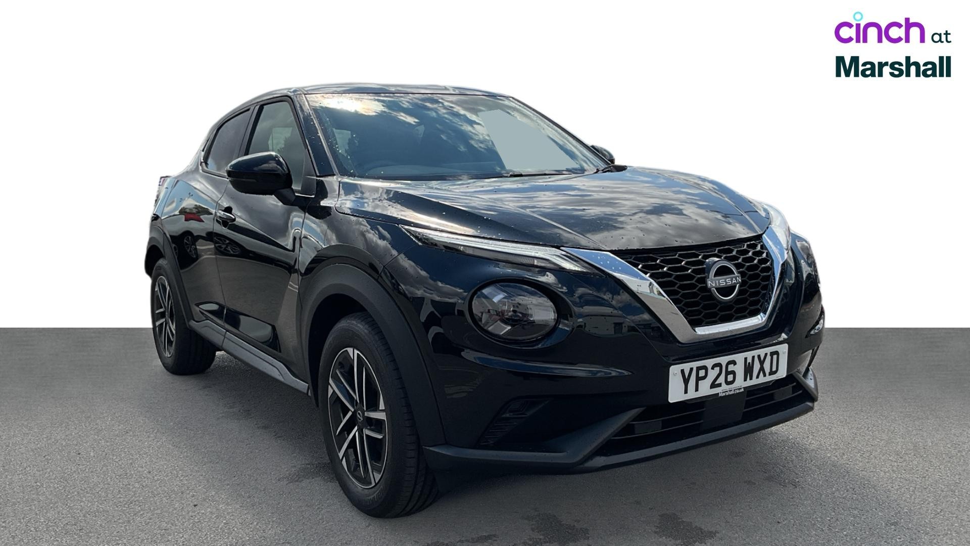 Nissan Juke listing photo