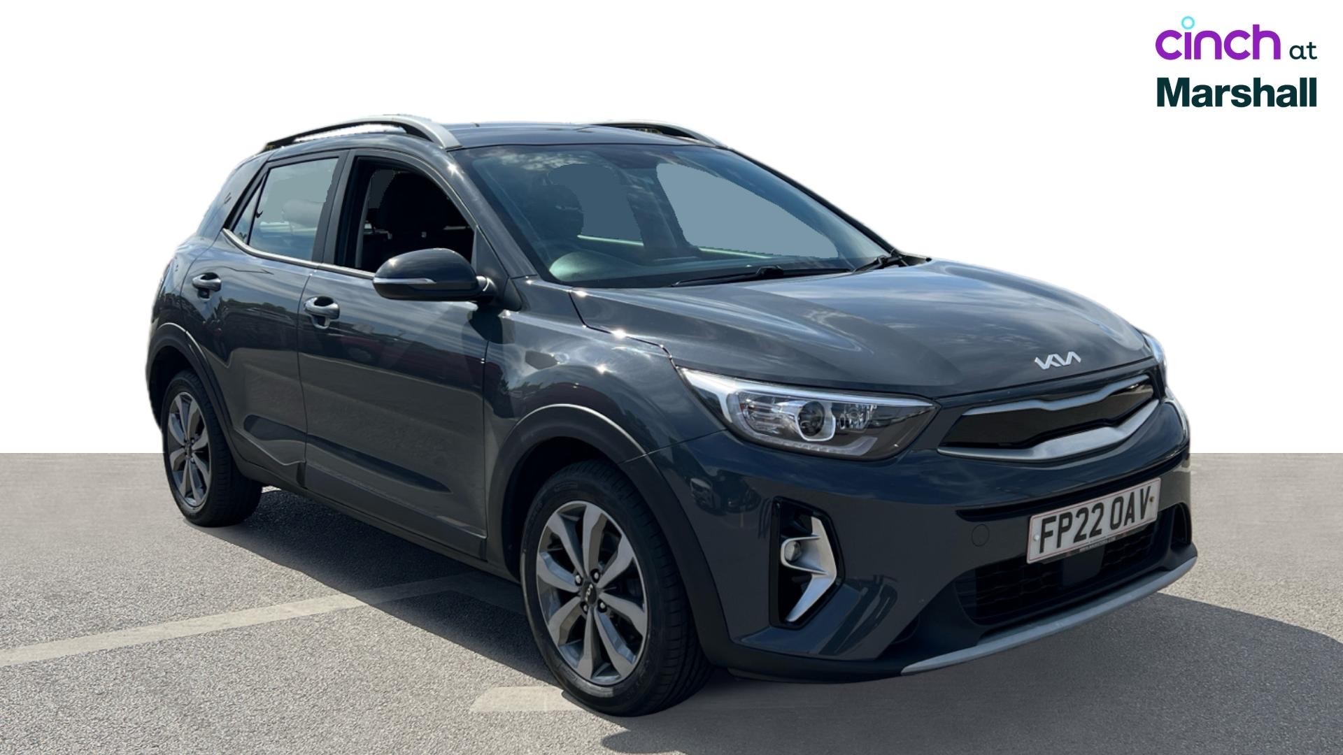 Kia Stonic listing photo