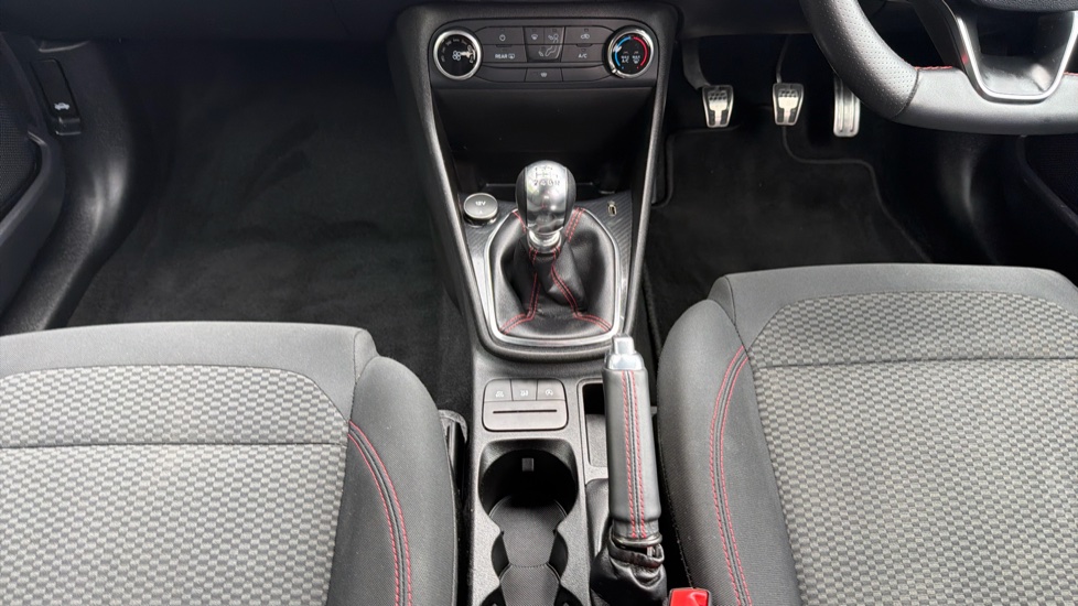 Ford Fiesta 1.0 EcoBoost 125 ST-Line 5dr Petrol Hatchback - Image 13