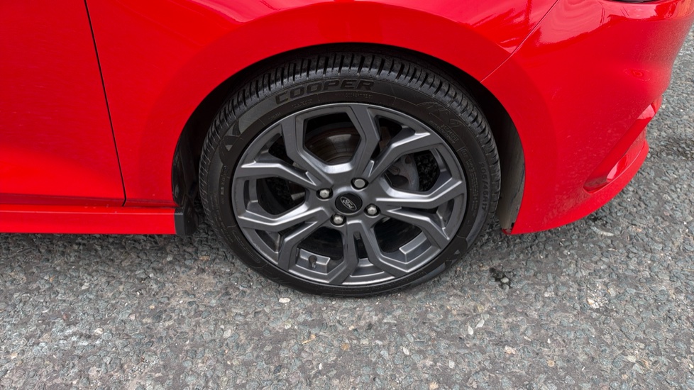 Ford Fiesta 1.0 EcoBoost 125 ST-Line 5dr Petrol Hatchback - Image 35