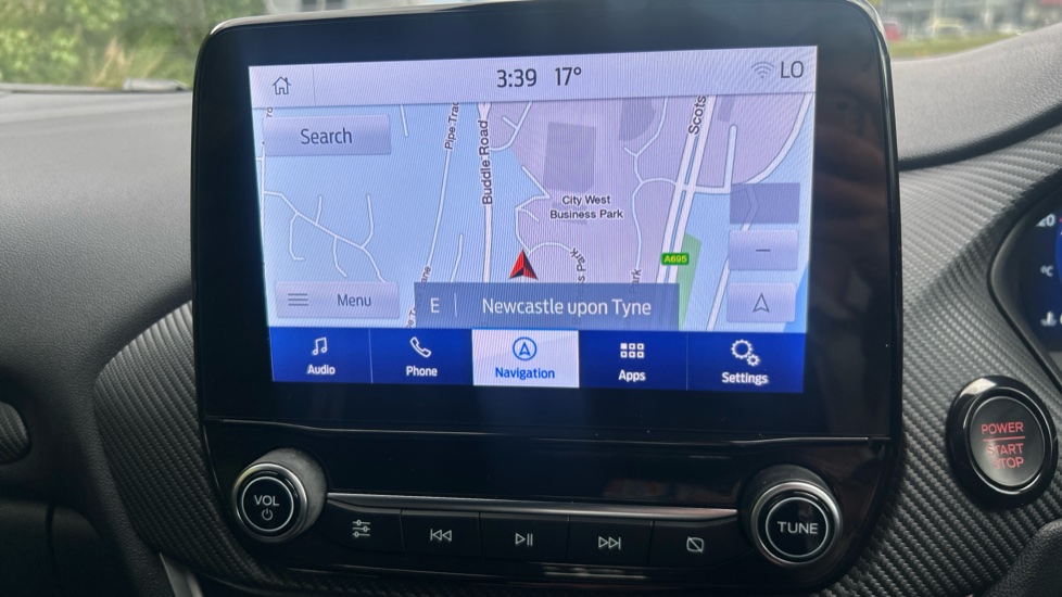 Ford Puma ST 1.0 EcoBoost Hybrid mHEV ST 5dr DCT Petrol Hatchback - Image 31