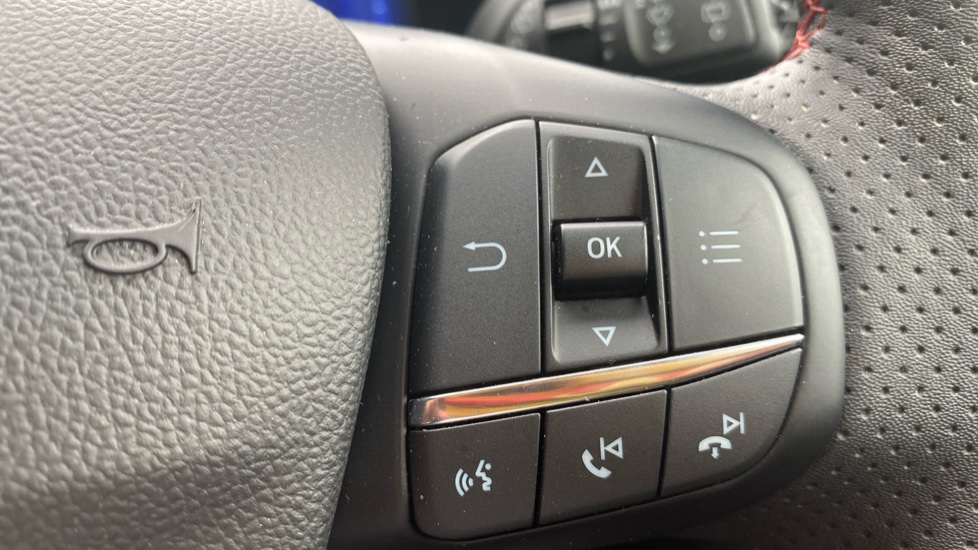 Ford Kuga 2.5 FHEV ST-Line Edition 5dr CVT Hybrid Estate - Image 22