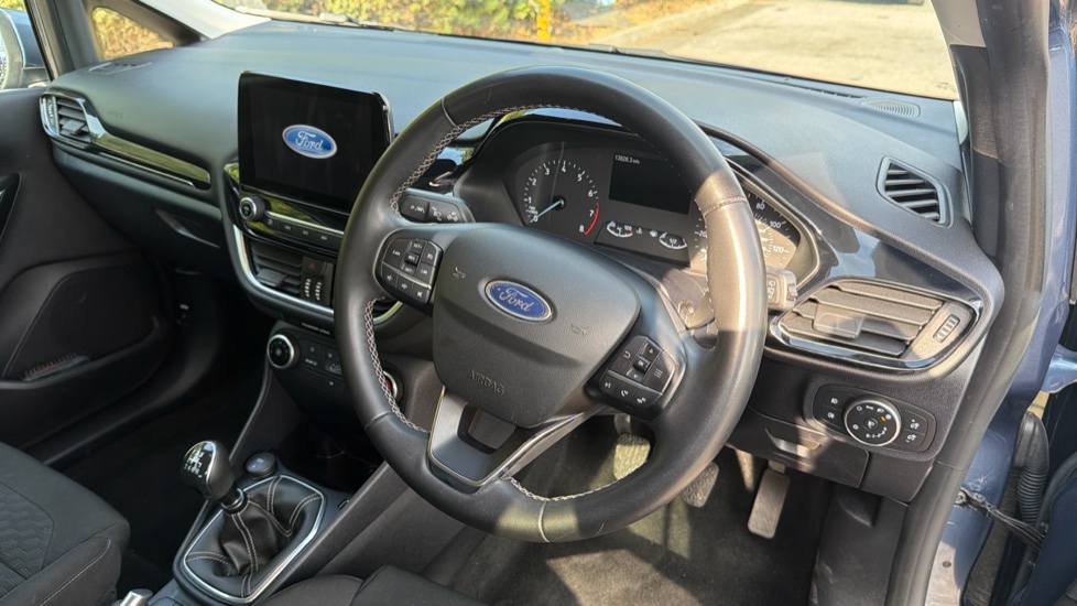 Ford Fiesta 1.0 EcoBoost Hybrid mHEV 125 Titanium 5dr Petrol Hatchback - Image 11