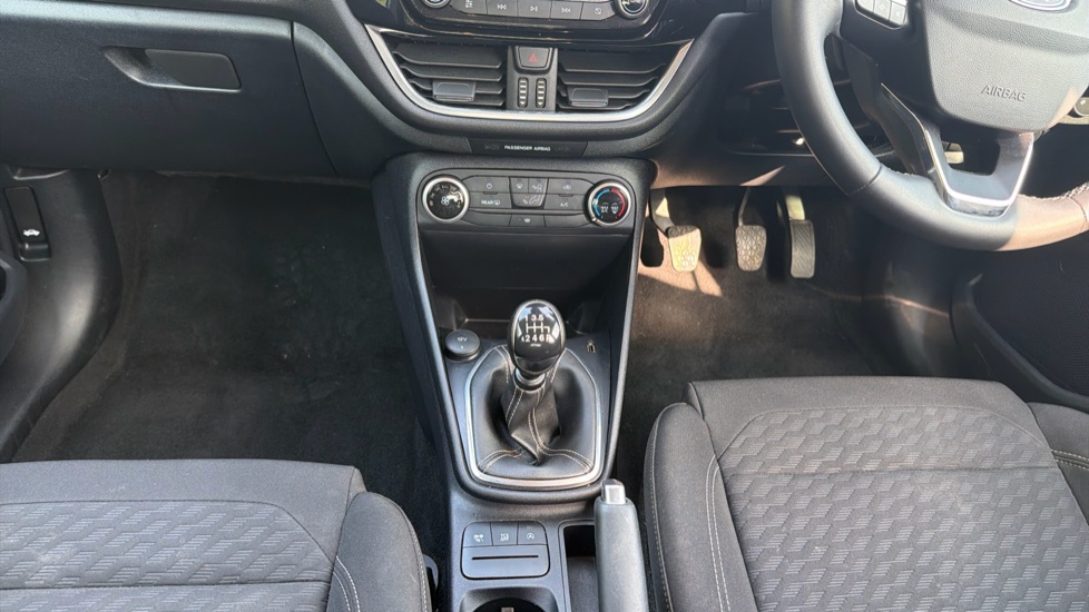 Ford Fiesta 1.0 EcoBoost Hybrid mHEV 125 Titanium 5dr Petrol Hatchback - Image 13