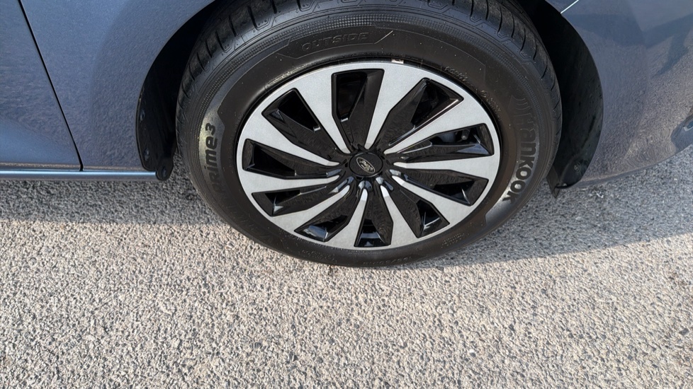 Ford Fiesta 1.0 EcoBoost Hybrid mHEV 125 Titanium 5dr Petrol Hatchback - Image 35