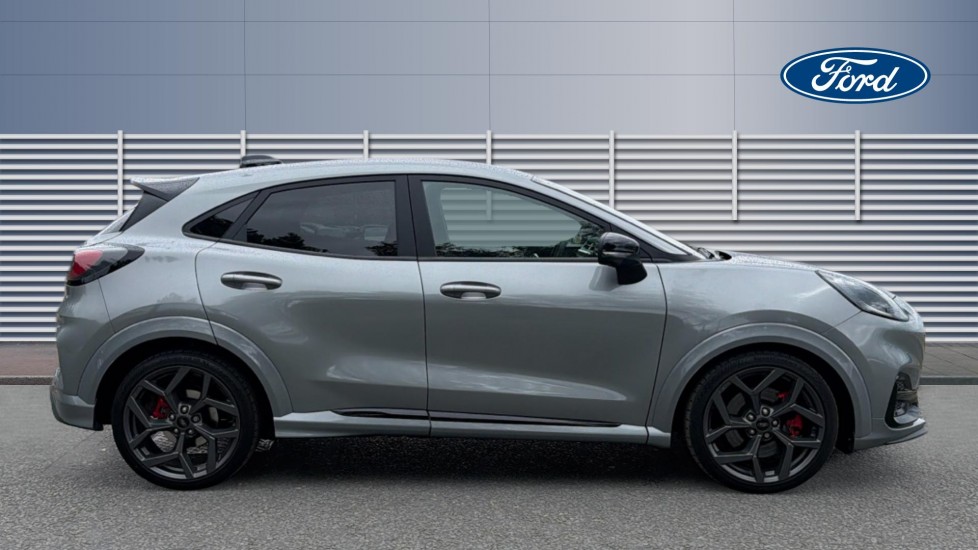 Ford Puma ST 1.0 EcoBoost Hybrid mHEV 170 ST 5dr DCT Petrol Hatchback - Image 5