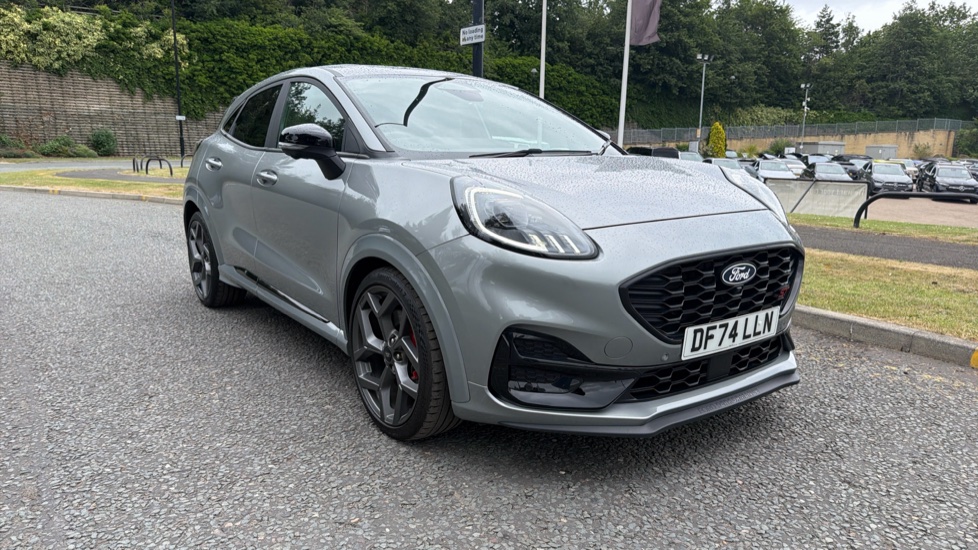 Ford Puma ST 1.0 EcoBoost Hybrid mHEV 170 ST 5dr DCT Petrol Hatchback - Image 33