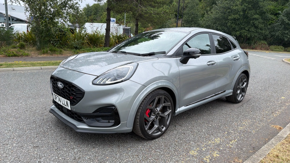 Ford Puma ST 1.0 EcoBoost Hybrid mHEV 170 ST 5dr DCT Petrol Hatchback - Image 36
