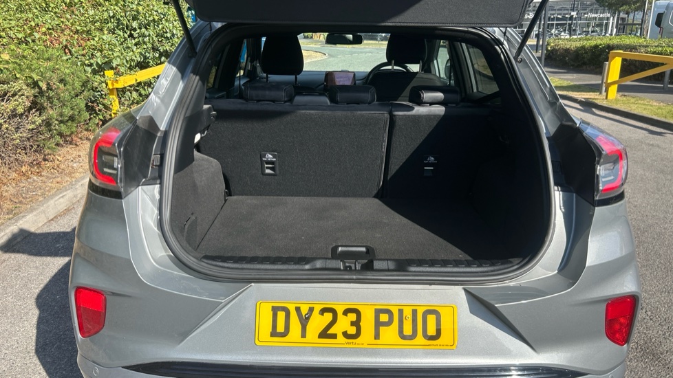 Ford Puma 1.0 EcoBoost Hybrid mHEV 155 ST-Line Vignale 5dr Petrol Hatchback - Image 4