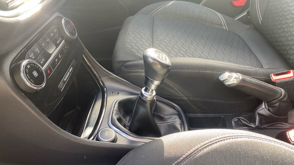 Ford Puma 1.0 EcoBoost Titanium 5dr Petrol Hatchback - Image 13
