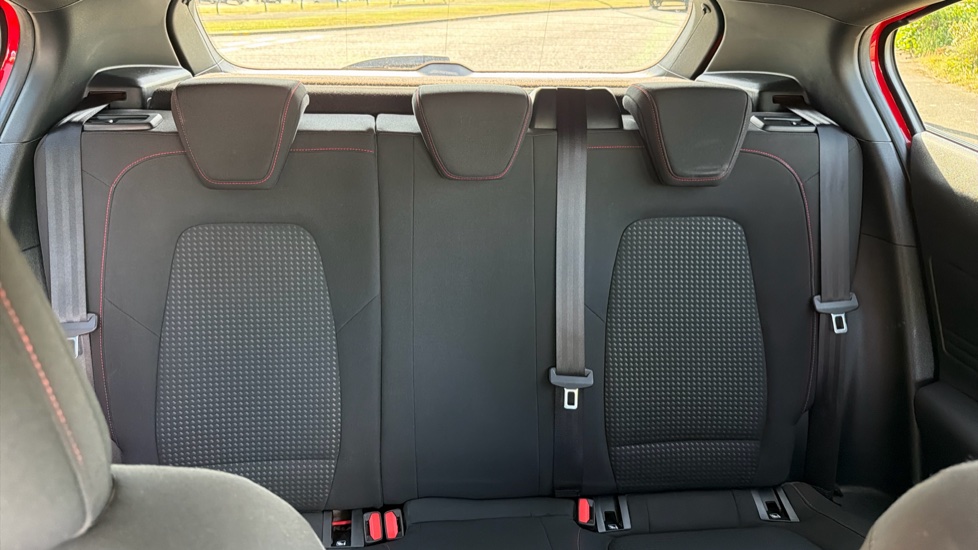 Ford Focus 1.0 EcoBoost 125 ST-Line 5dr Petrol Hatchback - Image 15