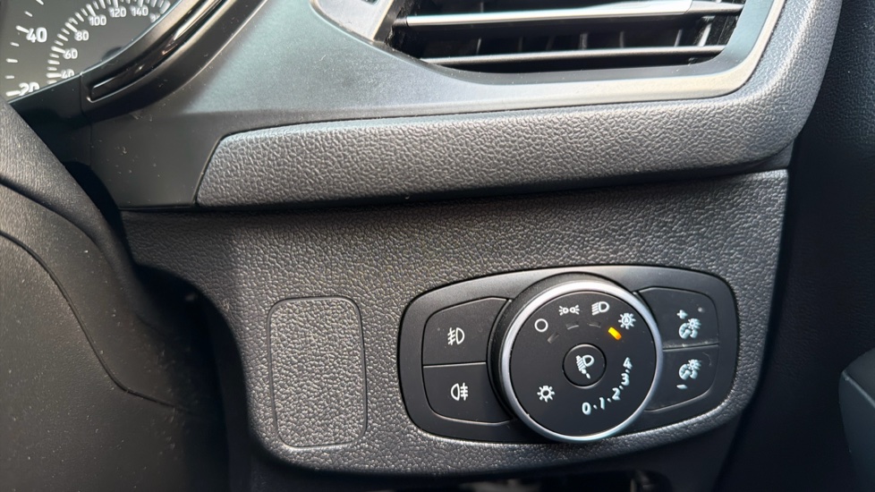 Ford Focus 1.0 EcoBoost 125 ST-Line 5dr Petrol Hatchback - Image 32