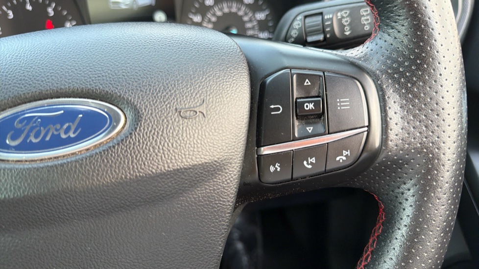 Ford Focus 1.0 EcoBoost 125 ST-Line 5dr Petrol Hatchback - Image 34