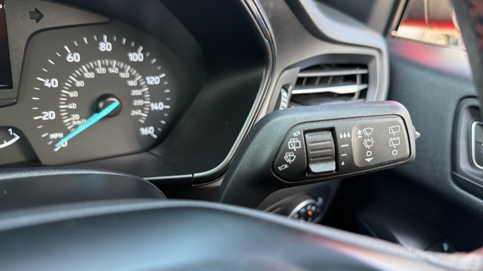 Ford Focus 1.0 EcoBoost 125 ST-Line 5dr Petrol Hatchback - Image 36