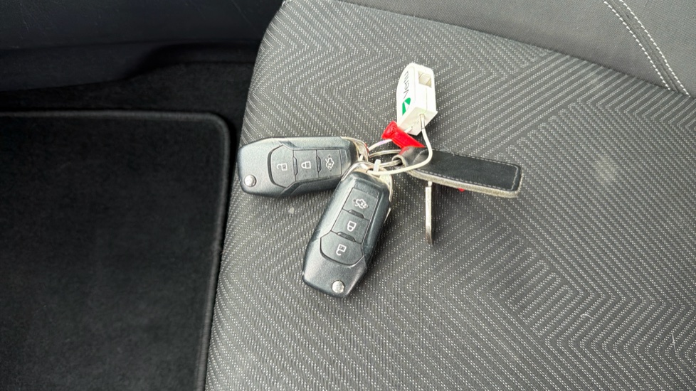 Ford Fiesta 1.0 EcoBoost Trend 5dr Petrol Hatchback - Image 20