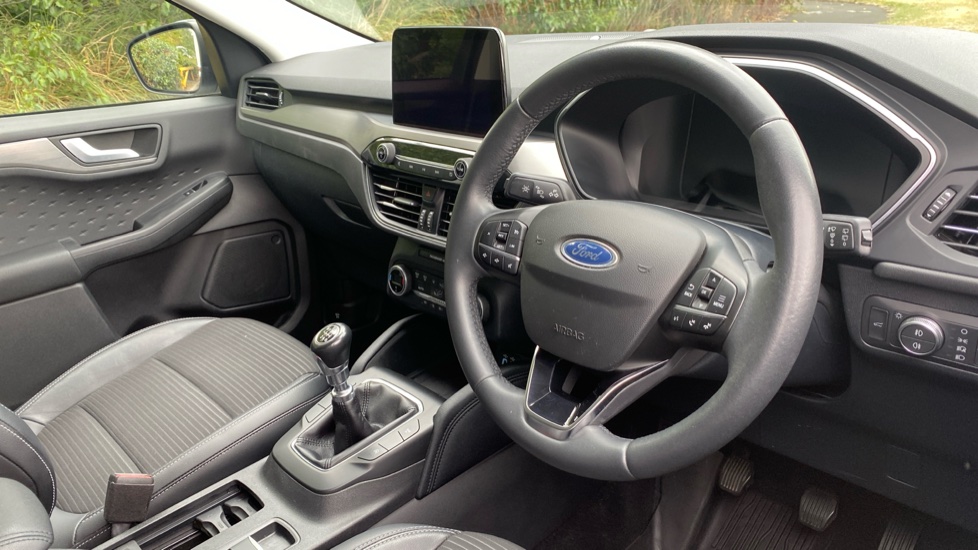 Ford Kuga 1.5 EcoBoost 150 Titanium Edition 5dr Petrol Estate - Image 11