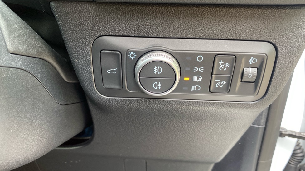 Ford Kuga 1.5 EcoBoost 150 Titanium Edition 5dr Petrol Estate - Image 29