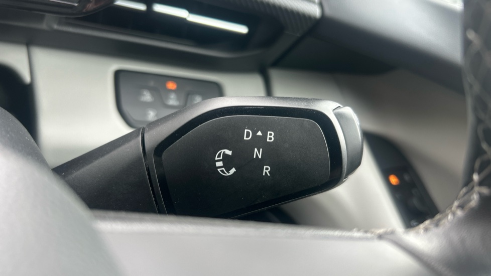 Ford Explorer 210kW Premium 77kWh 5dr Auto Electric Estate - Image 33