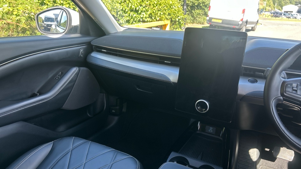 Ford Mustang Mach-E 216kW Extended Range 91kWh RWD 5dr Auto Electric Estate - Image 14