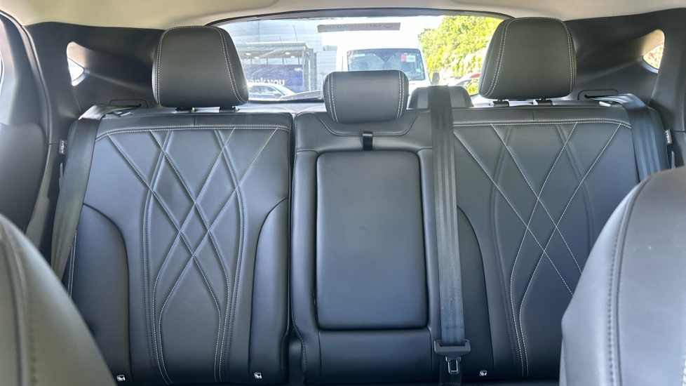 Ford Mustang Mach-E 216kW Extended Range 91kWh RWD 5dr Auto Electric Estate - Image 15