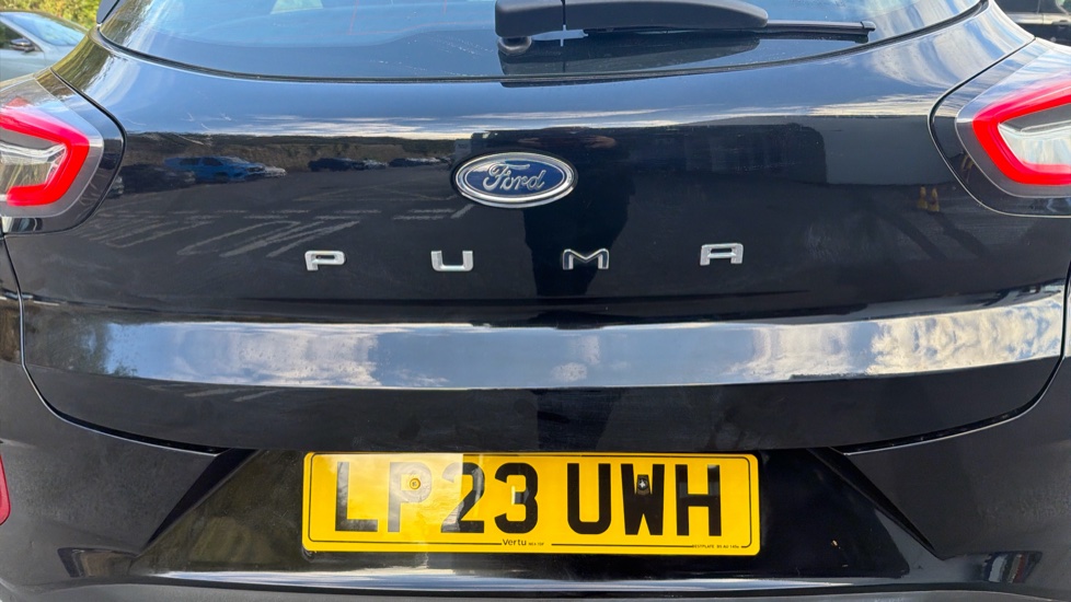 Ford Puma 1.0 EcoBoost Hybrid mHEV 155 Titanium 5dr Petrol Hatchback - Image 8