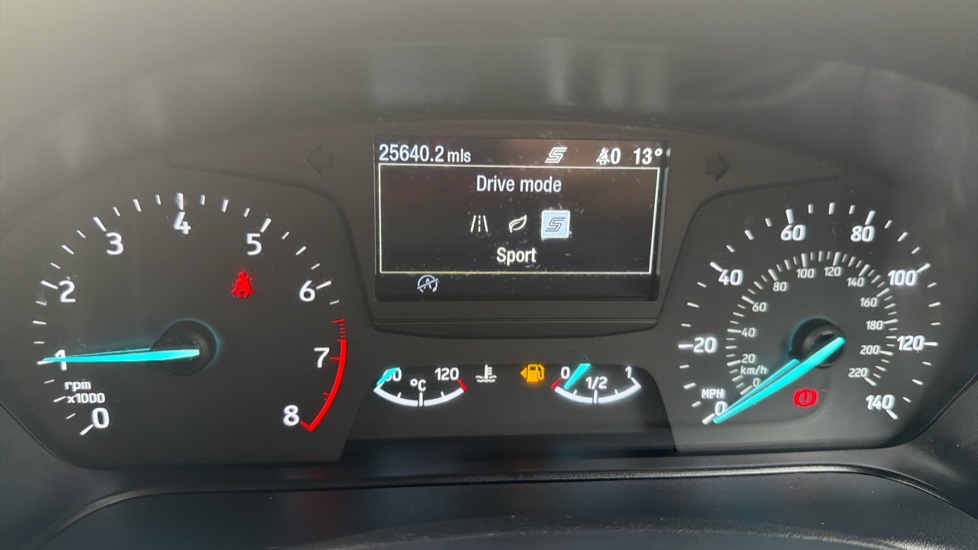 Ford Fiesta 1.0 EcoBoost 95 ST-Line Edition 5dr Petrol Hatchback - Image 31