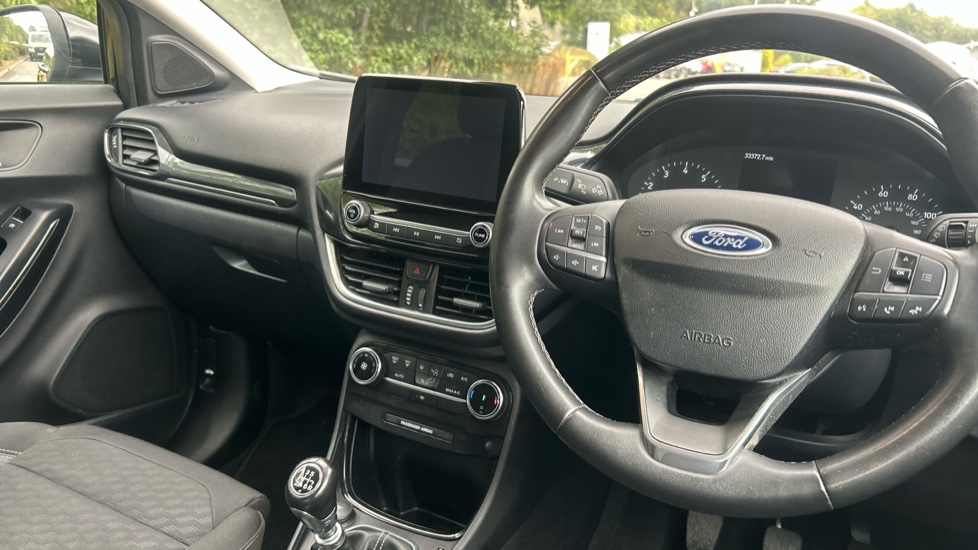 Ford Puma 1.0 EcoBoost Hybrid mHEV Titanium 5dr Petrol Hatchback - Image 11