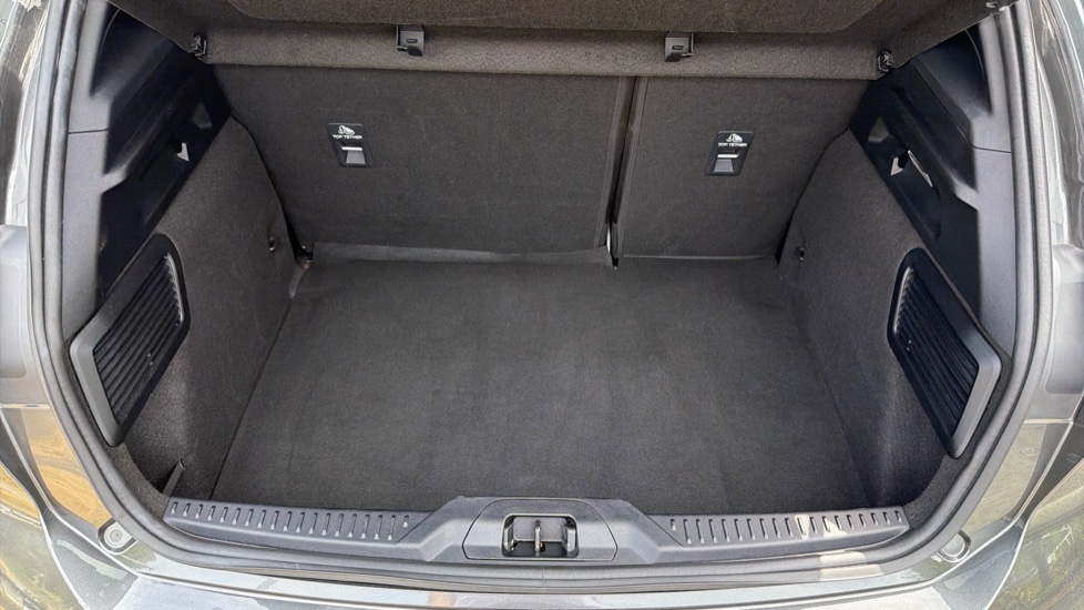 Ford Focus 1.0 EcoBoost ST-Line 5dr Petrol Hatchback - Image 4
