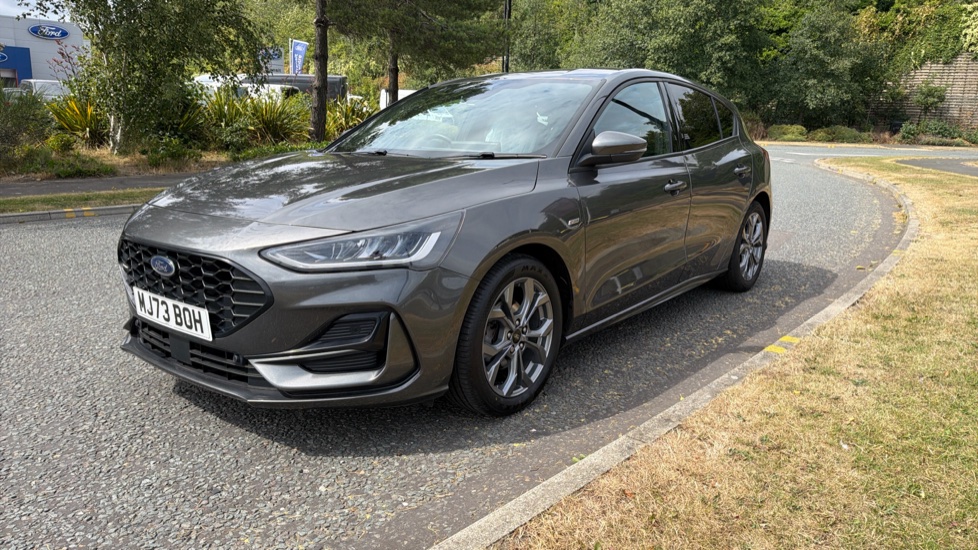 Ford Focus 1.0 EcoBoost ST-Line 5dr Petrol Hatchback - Image 35