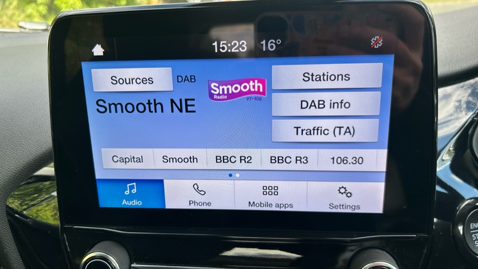 Ford Fiesta 1.0 EcoBoost Titanium 5dr Petrol Hatchback - Image 21