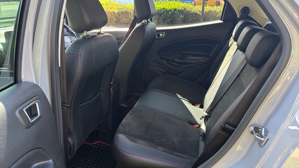 Ford EcoSport 1.0 EcoBoost 125 ST-Line 5dr Petrol Hatchback - Image 16