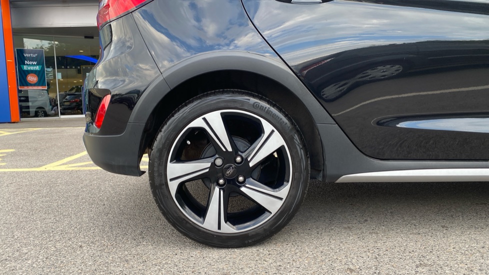 Ford Fiesta 1.0 EcoBoost Active 5dr Petrol Hatchback - Image 7