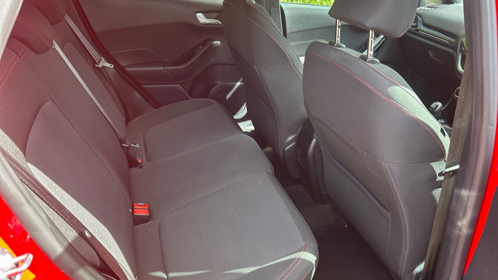 Ford Fiesta 1.0 EcoBoost Hybrid mHEV 125 ST-Line 5dr Petrol Hatchback - Image 16