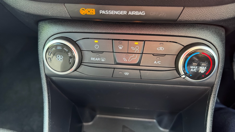 Ford Fiesta 1.0 EcoBoost Trend 5dr Petrol Hatchback - Image 26