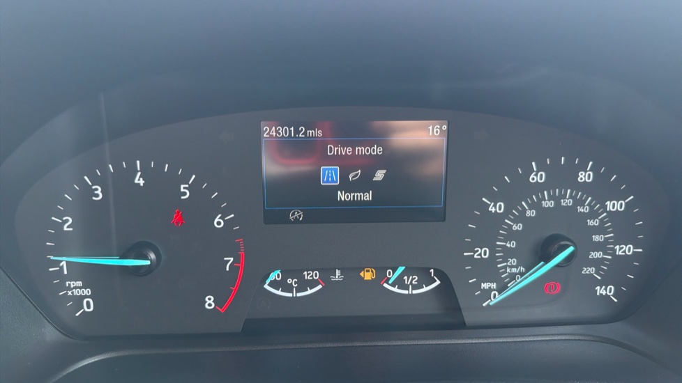 Ford Fiesta 1.0 EcoBoost Trend 5dr Petrol Hatchback - Image 29