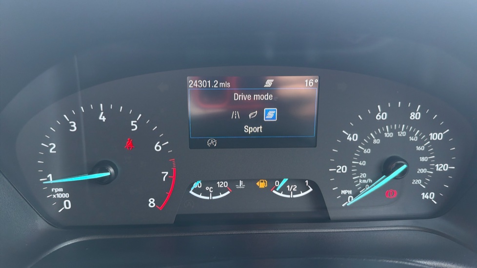 Ford Fiesta 1.0 EcoBoost Trend 5dr Petrol Hatchback - Image 31