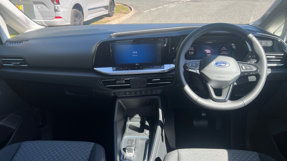 Ford Tourneo Connect 1.5 EcoBoost 115 Titanium 5dr Auto Petrol Estate - Image 10