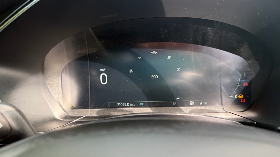 Ford Kuga 1.5 EcoBoost 150 ST-Line Edition 5dr Petrol Estate - Image 34