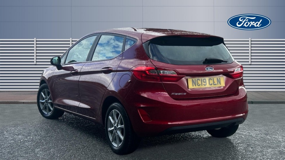 Ford Fiesta 1.1 Zetec 5dr Petrol Hatchback - Image 2