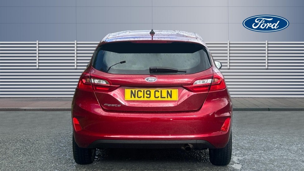Ford Fiesta 1.1 Zetec 5dr Petrol Hatchback - Image 6