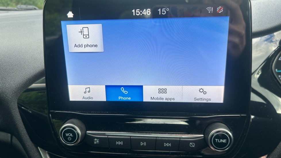 Ford Fiesta 1.1 Zetec 5dr Petrol Hatchback - Image 26