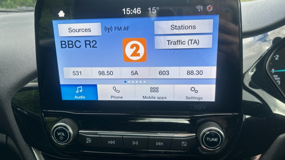 Ford Fiesta 1.1 Zetec 5dr Petrol Hatchback - Image 27