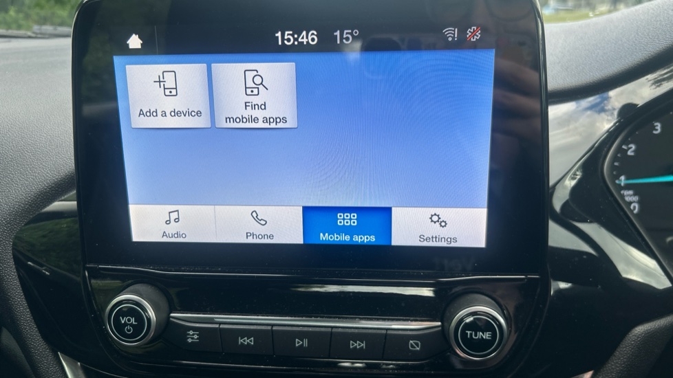 Ford Fiesta 1.1 Zetec 5dr Petrol Hatchback - Image 28